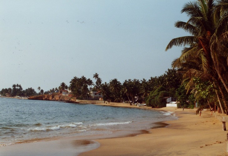 strand in alutgama