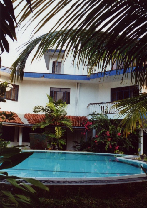hotel in alutgama