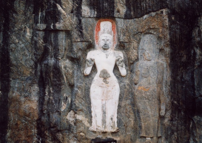 Felsenstatuen von Buduruvagala